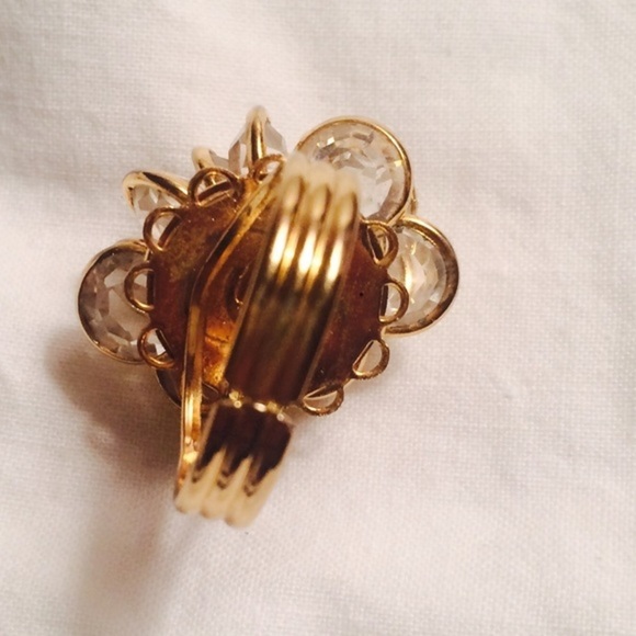 ADJUSTABLE Flower Crystal Ring Gold Accented - Picture 4 of 8